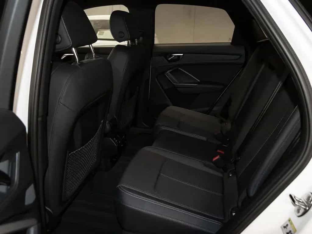 Audi Q3 Sportback 40 TFSI quattro S line AHK Keyless 10/2023-photo-14