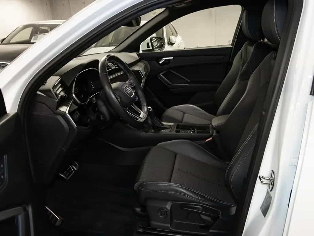 Audi Q3 Sportback 40 TFSI quattro S line AHK Keyless 10/2023-photo-18