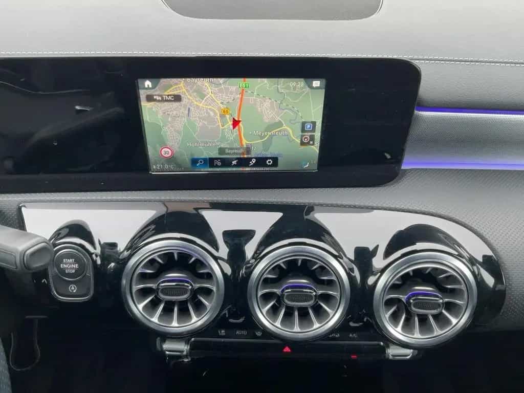 Mercedes-Benz CLA 200 SB EDITION 2020 AMG LED+AMBIENTE+RFK+DAB 01/2021-photo-10