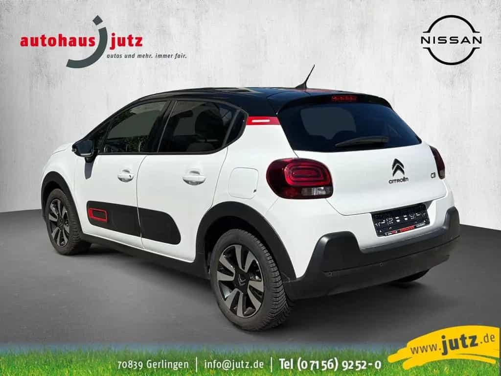 Citroën C3 1.2 PureTech 110 Shine Stop&Start 10/2023-photo-2