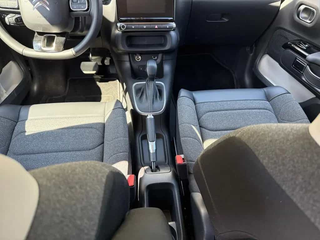 Citroën C3 1.2 PureTech 110 Shine Stop&Start 10/2023-photo-9