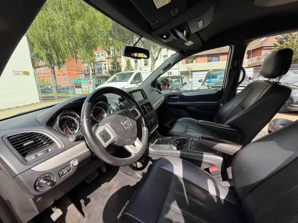 Dodge Grand Caravan 3.6 V6 LPG Gran Tourismo STOW N GO 07/2017-photo-21