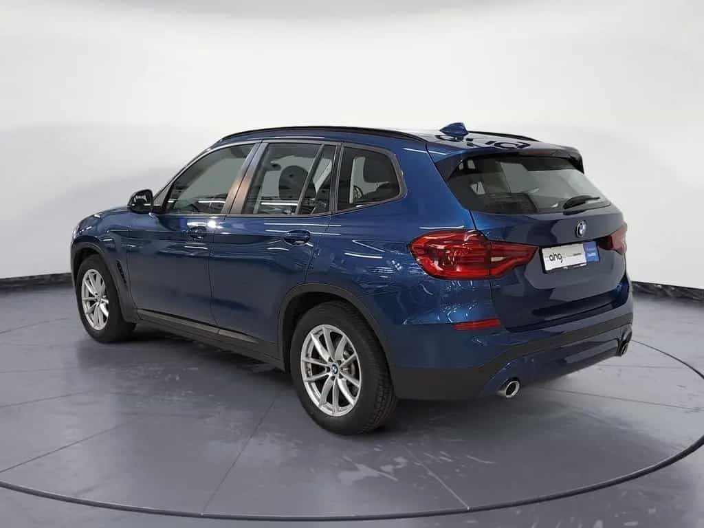 BMW X3 xDrive20d AT Navi Tempom.aktiv Bluetooth PDC 02/2021-photo-3