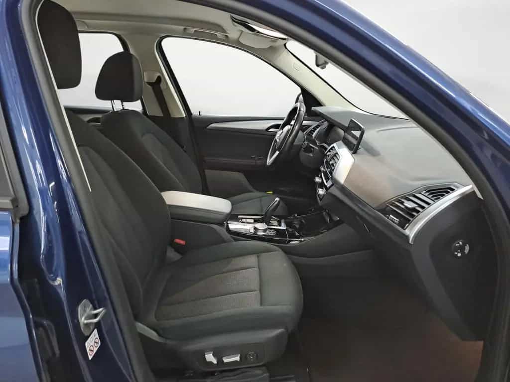 BMW X3 xDrive20d AT Navi Tempom.aktiv Bluetooth PDC 02/2021-photo-8