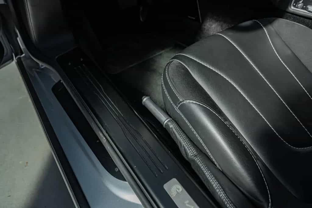 Aston Martin Vanquish Centenary *Low Mileage* 01/2014-photo-26