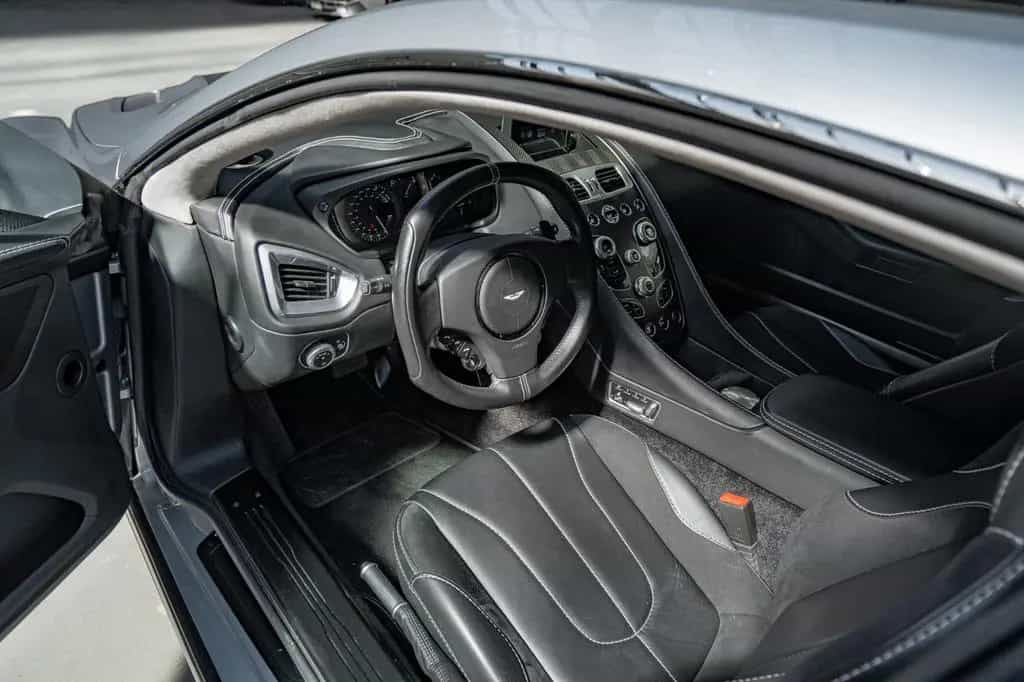 Aston Martin Vanquish Centenary *Low Mileage* 01/2014-photo-7