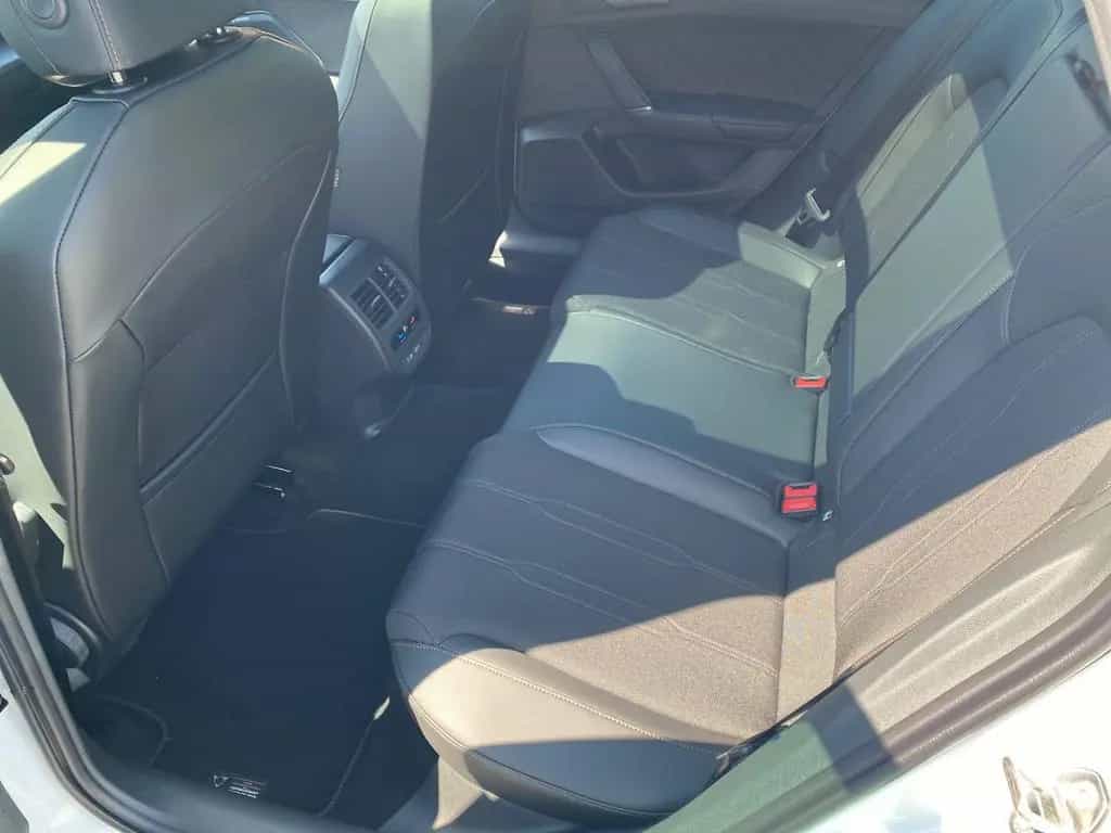 Cupra Formentor 1.5 eTSI DSG, AHK, RFK, PANO 04/2025-photo-11