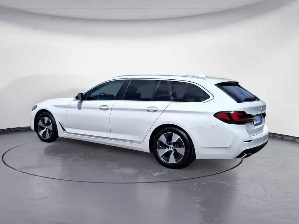 BMW 520 d xDrive Touring *Navi*Kam.*Memory*Standhzg.* 03/2021-photo-3