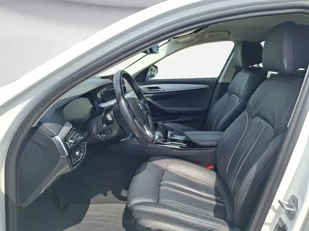 BMW 520 d xDrive Touring *Navi*Kam.*Memory*Standhzg.* 03/2021-photo-7