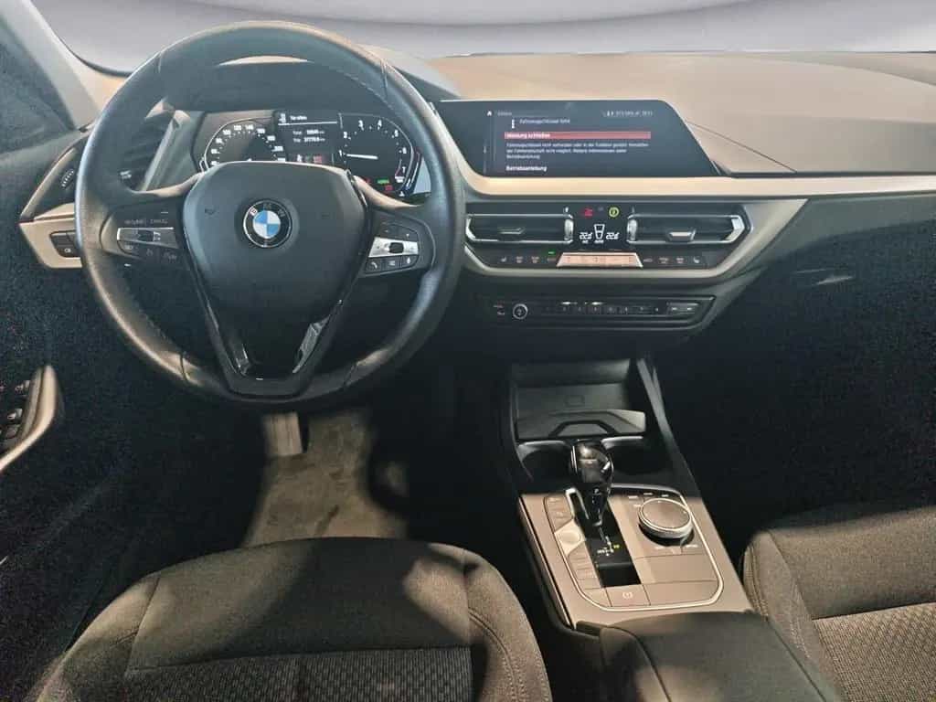 BMW 118 i Advantage AHK PDC LED NAVI 07/2020-photo-10
