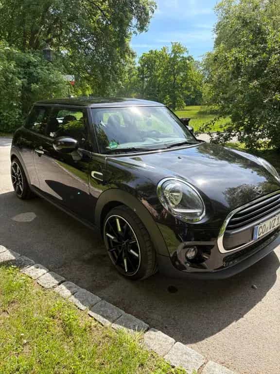 MINI ONE 08/2020-photo-0