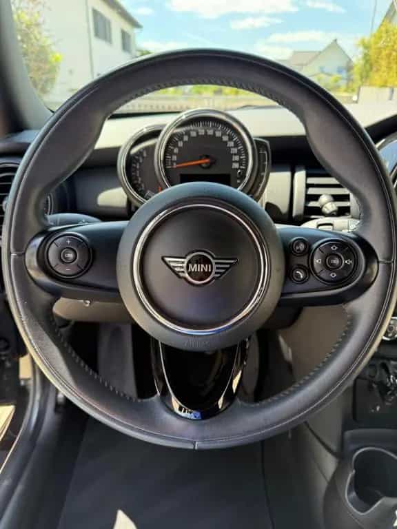 MINI ONE 08/2020-photo-10