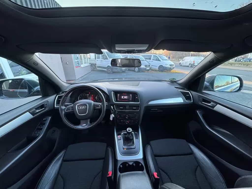 Audi Q5 2.0 TFSI 155 kW quattro *Neuer Motor*AHK 03/2010-photo-9