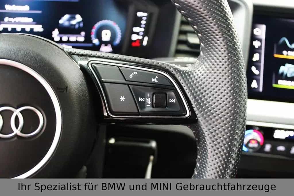 Audi A1 Sportback 30 TFSI*S line*LED*SHZ*MFL*2.Hand* 08/2019-photo-23