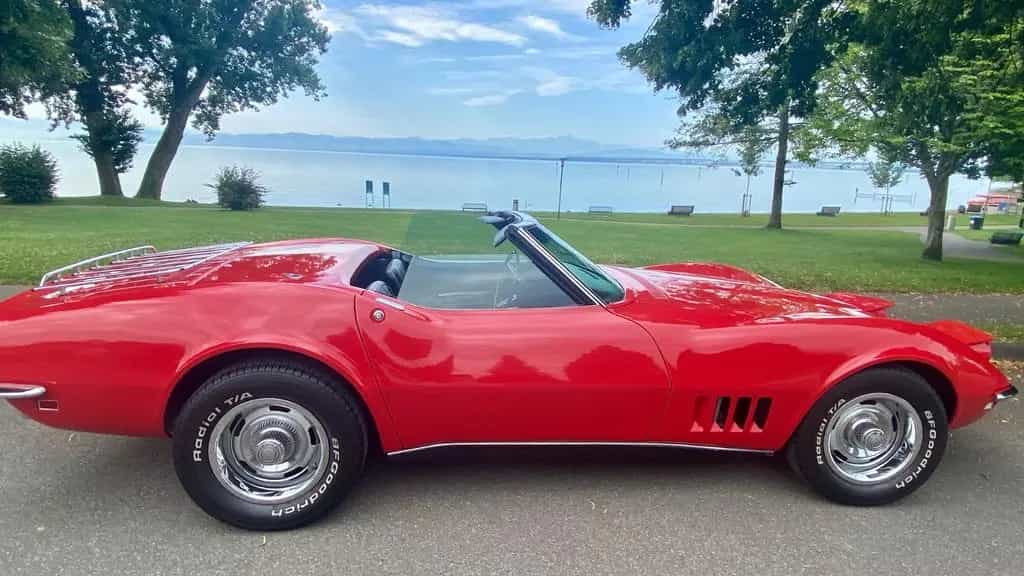 Corvette C3 Cabrio 68er Chromstoßstangen Modell 06/1968-photo-0