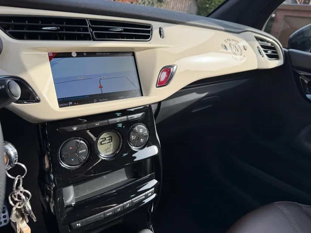 DS Automobiles DS3 PureTech 110 Stop&Start Automatik 04/2018-photo-6