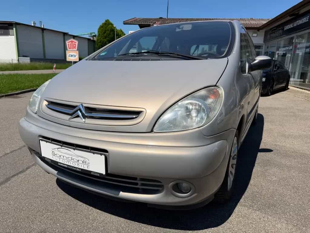 Citroën Xsara Picasso 2.0 16V Exclusive Automatik*1.HAND 08/2003-photo-0