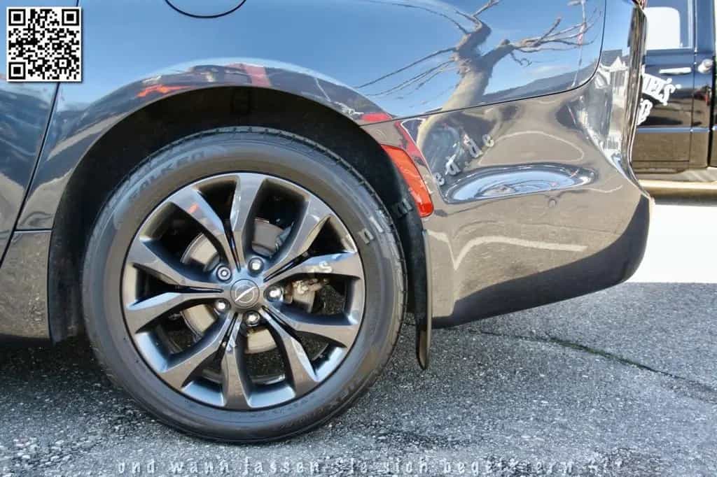 Chrysler Pacifica Limited Red S/360°/Theater/CLEAN-CarFax 12/2019-photo-19
