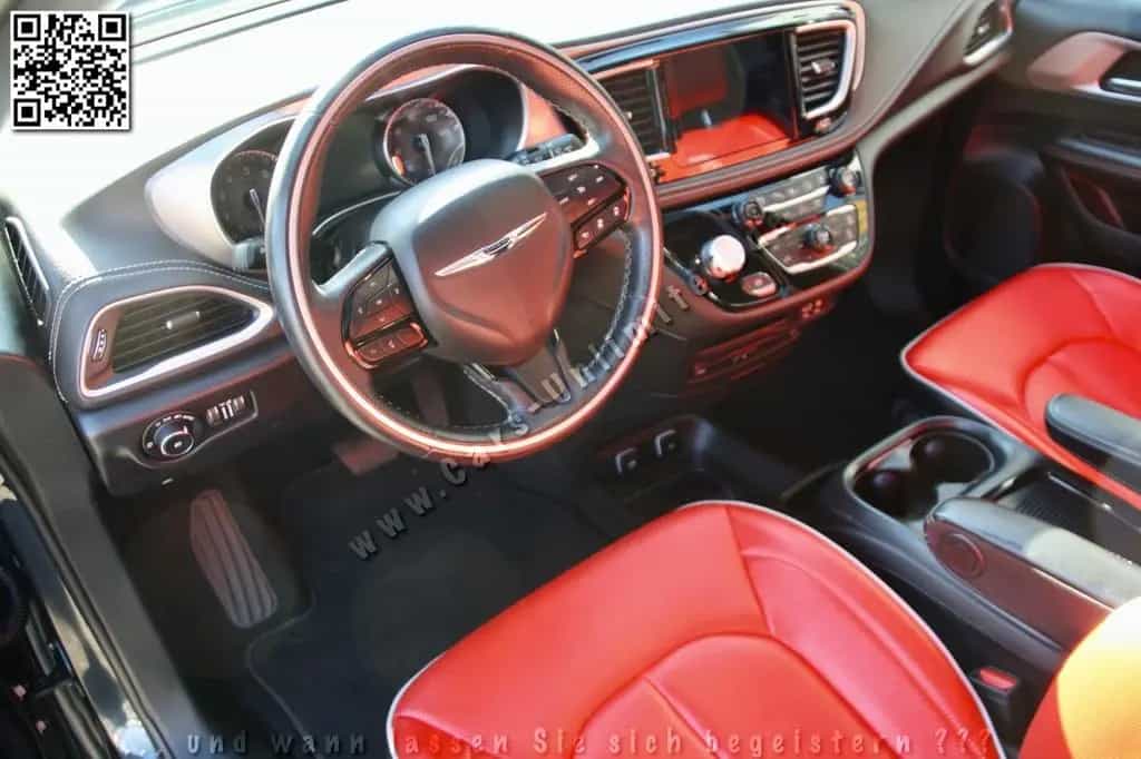Chrysler Pacifica Limited Red S/360°/Theater/CLEAN-CarFax 12/2019-photo-26
