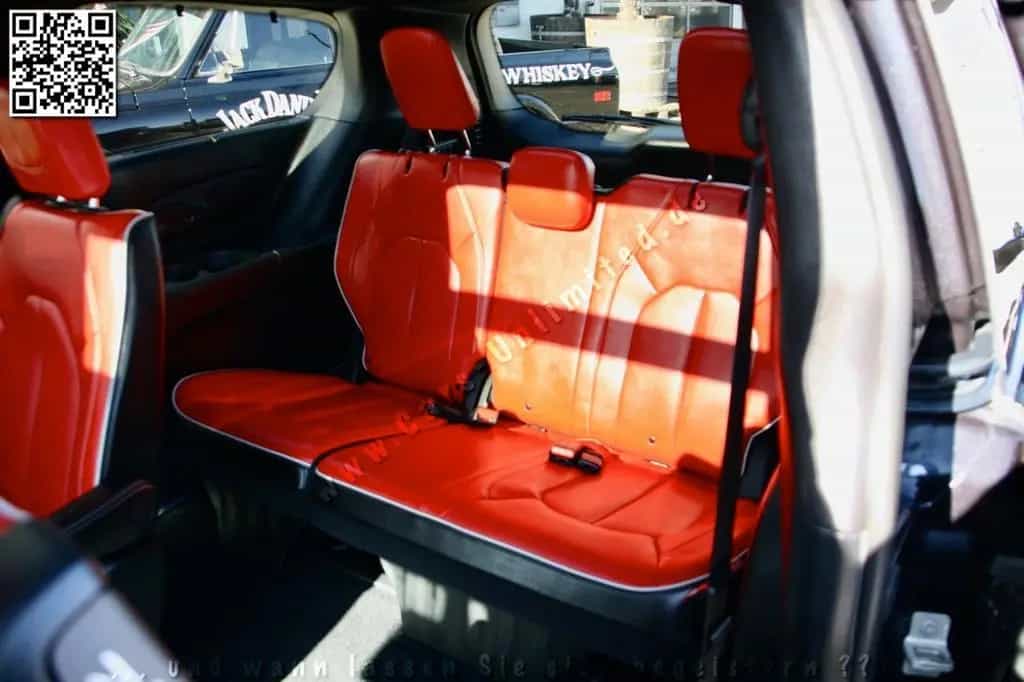 Chrysler Pacifica Limited Red S/360°/Theater/CLEAN-CarFax 12/2019-photo-30