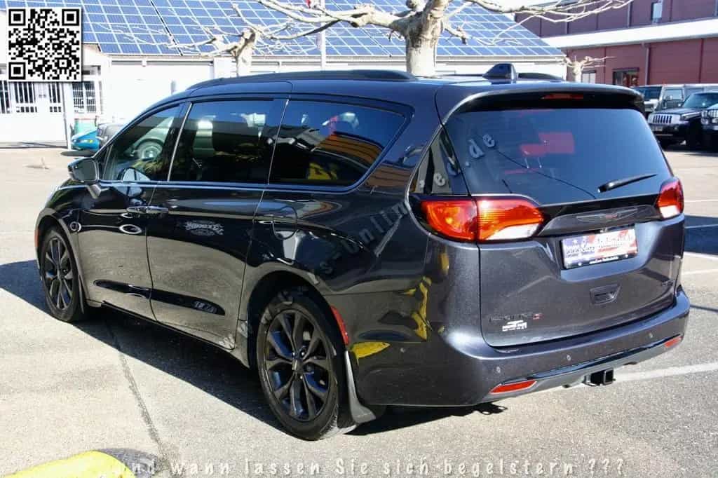 Chrysler Pacifica Limited Red S/360°/Theater/CLEAN-CarFax 12/2019-photo-4