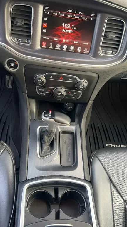 Dodge Charger 3.6 SXT 11/2015-photo-6