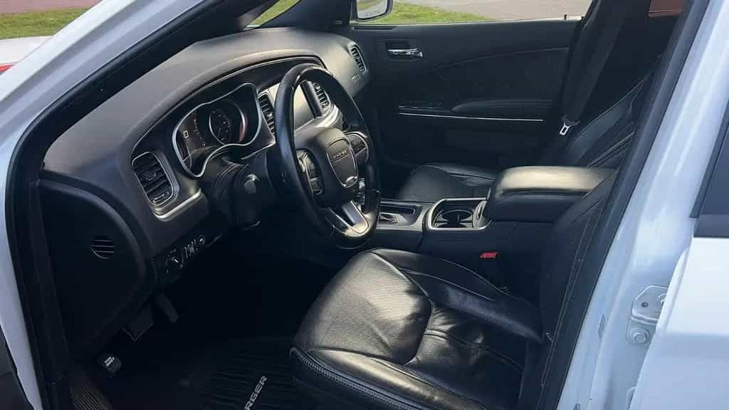 Dodge Charger 3.6 SXT 11/2015-photo-7