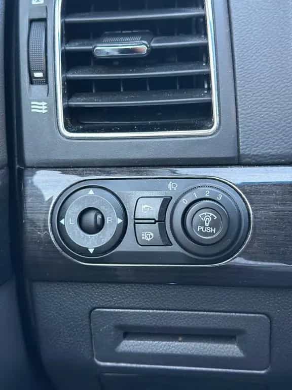 Chevrolet Captiva 2.2 4WD 1.HAND|KEYLESS|PDC|AHK|7.SITZER* 10/2013-photo-21