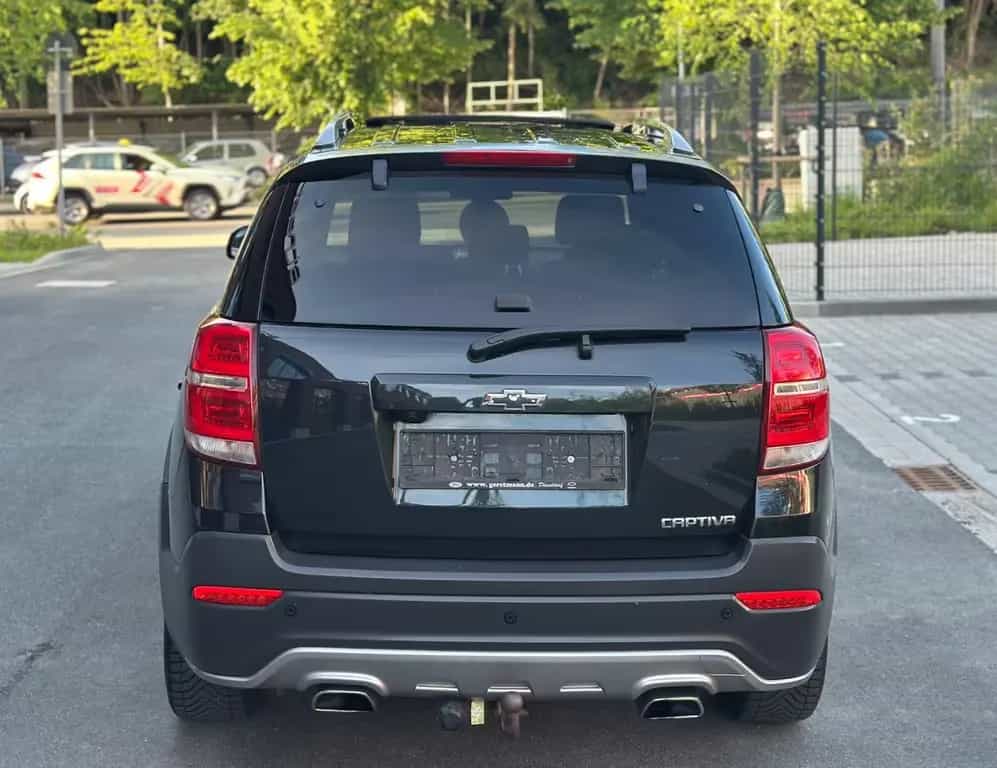 Chevrolet Captiva 2.2 4WD 1.HAND|KEYLESS|PDC|AHK|7.SITZER* 10/2013-photo-6