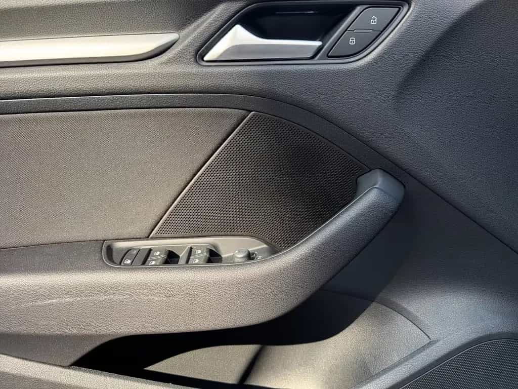 Audi A3 Sportback 35 TFSI ACT | Xenon Plus | Klima 01/2019-photo-8