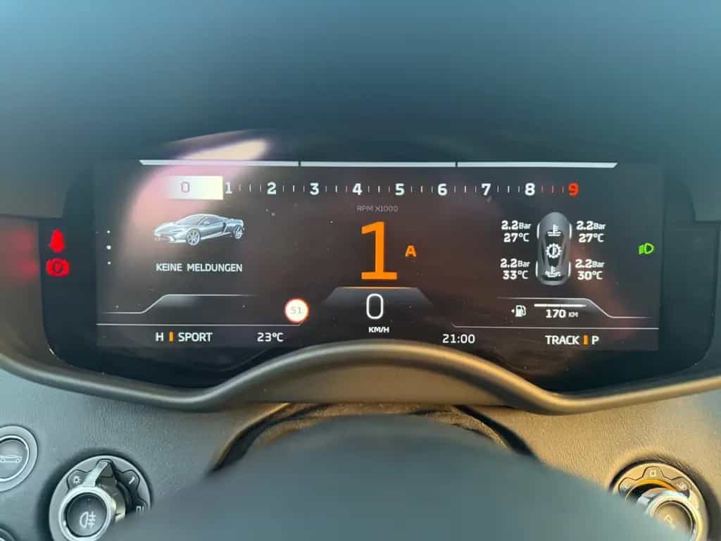 McLaren GT / LIFT / KEY /  Amethyst Black Sonderlack 09/2020-photo-13