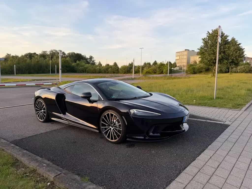 McLaren GT / LIFT / KEY /  Amethyst Black Sonderlack 09/2020-photo-6