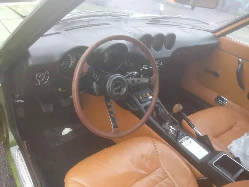 Datsun 240Z 12/1973-photo-14