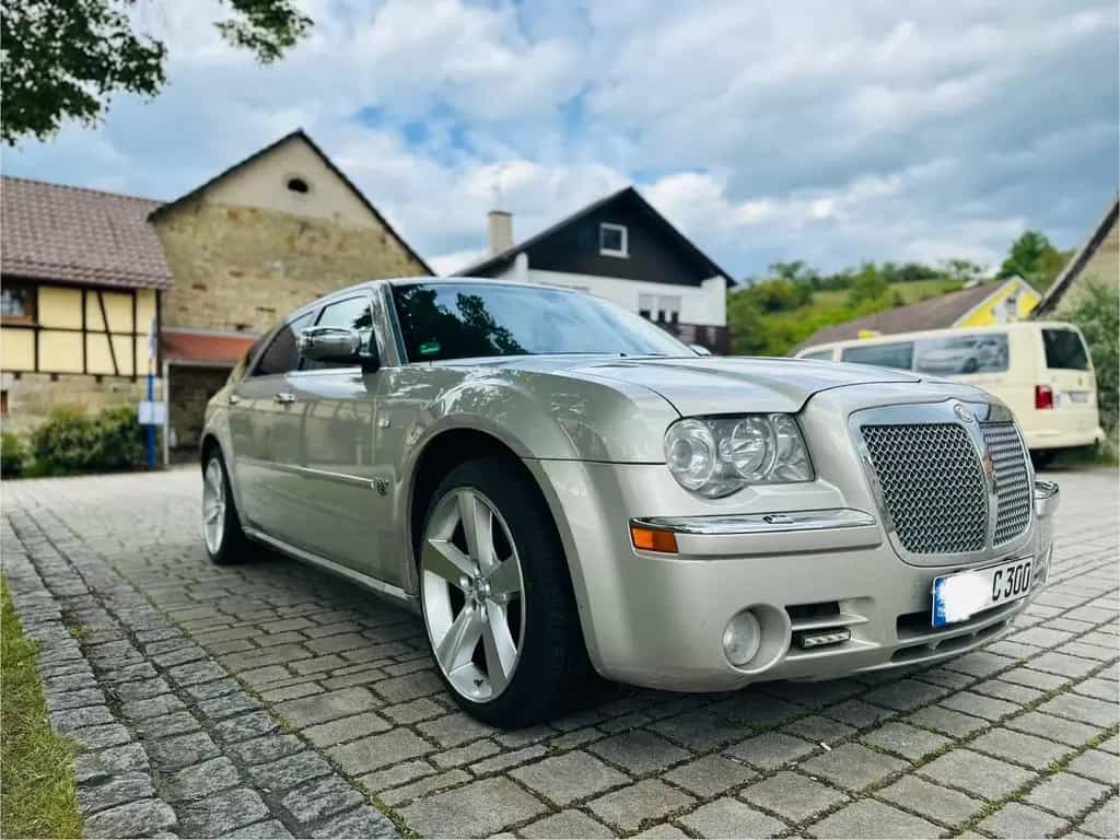 Chrysler 300C Touring 3.0 CRD Autom. SRT-Design StarTech 10/2007-photo-1
