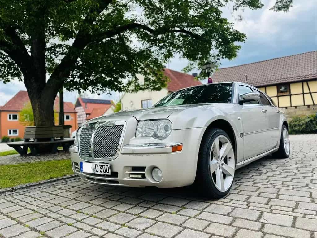 Chrysler 300C Touring 3.0 CRD Autom. SRT-Design StarTech 10/2007-photo-2