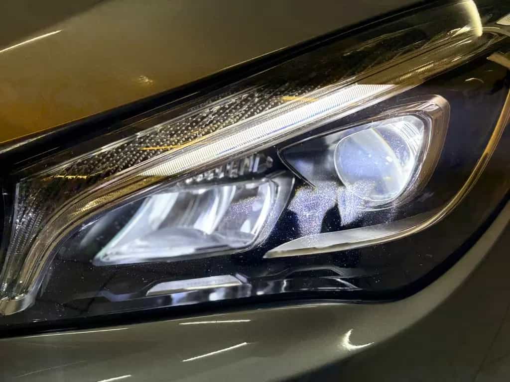Mercedes-Benz CLA 220 Shooting Brake | LED | Pano | Automatik 09/2017-photo-1