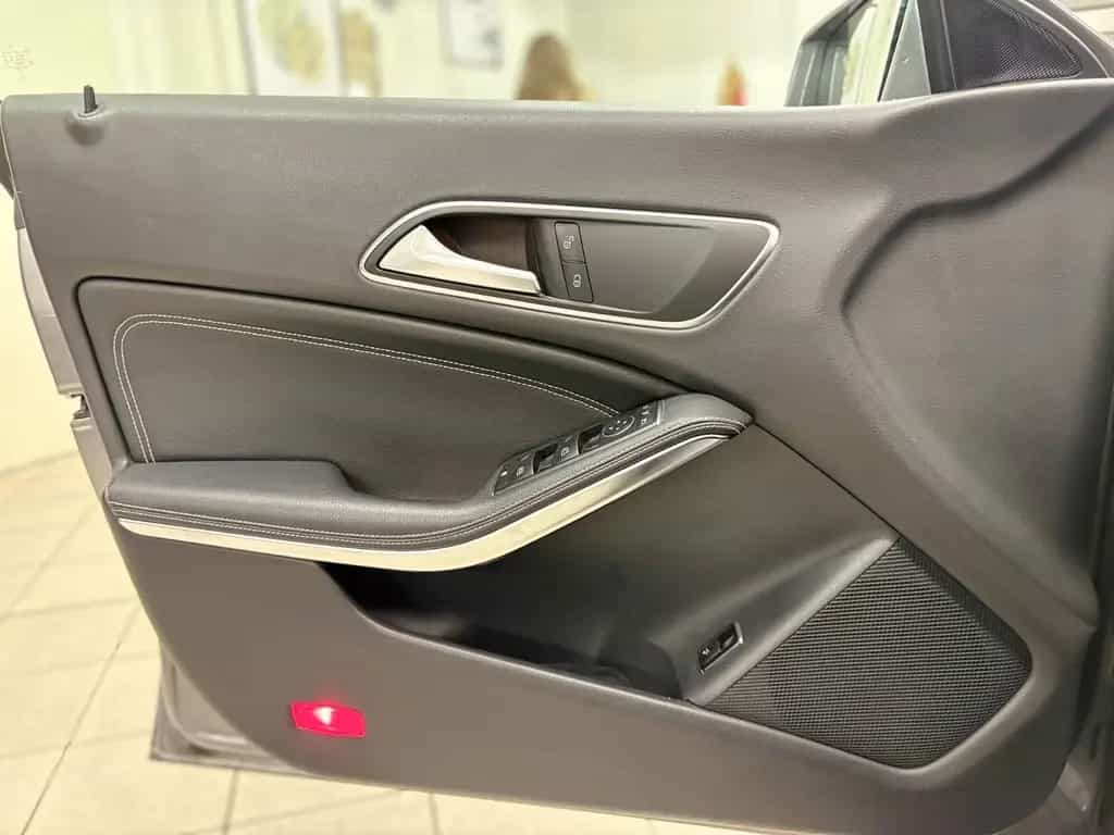 Mercedes-Benz CLA 220 Shooting Brake | LED | Pano | Automatik 09/2017-photo-16
