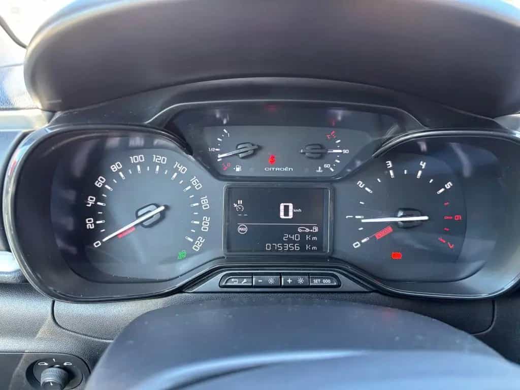 Citroën C3 PureTech 110 Stop&Start SHINE*NAVI*KAM*LED* 12/2019-photo-18