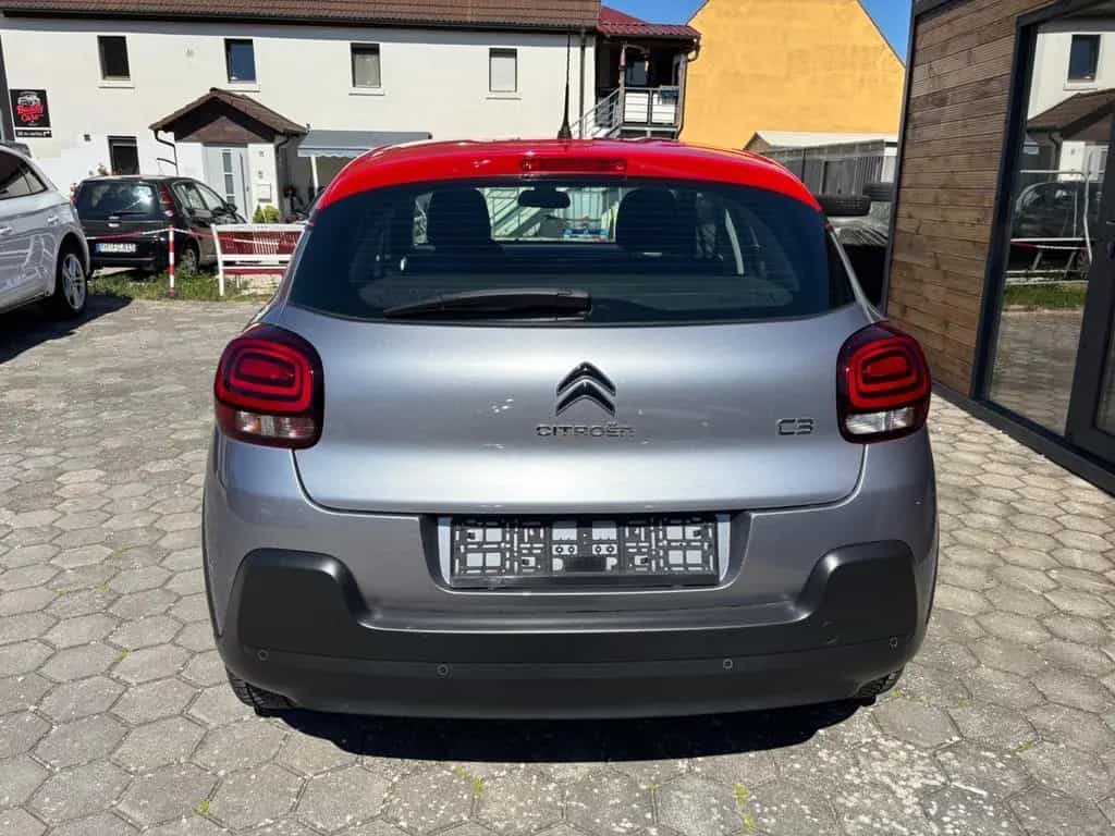 Citroën C3 PureTech 110 Stop&Start SHINE*NAVI*KAM*LED* 12/2019-photo-4