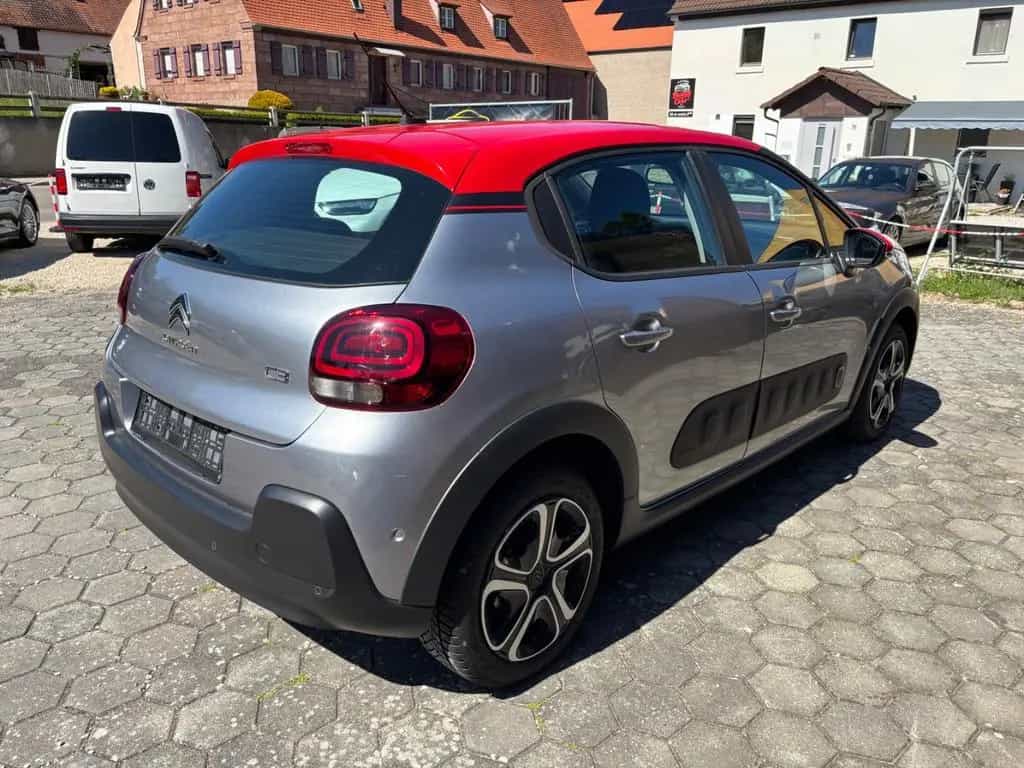 Citroën C3 PureTech 110 Stop&Start SHINE*NAVI*KAM*LED* 12/2019-photo-6