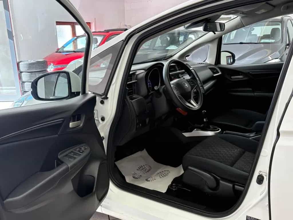 Honda Jazz Trend | 8 Fach | Service Neu | Klima 01/2016-photo-10