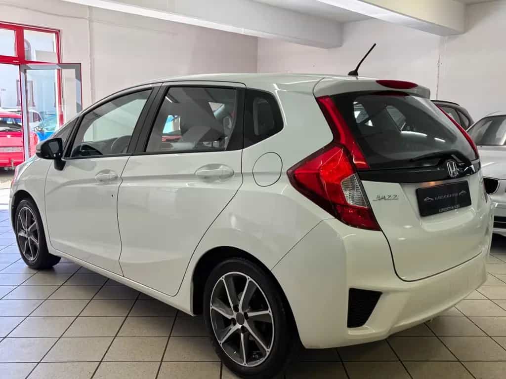 Honda Jazz Trend | 8 Fach | Service Neu | Klima 01/2016-photo-4