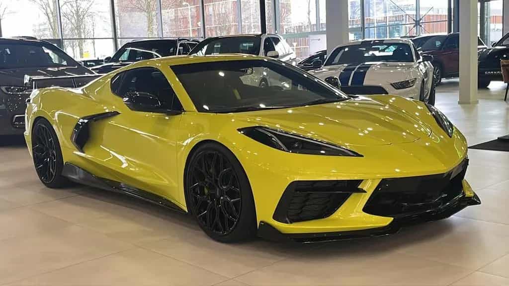 Corvette C8 C8 3LT Stingray Convertible R-Pack 12/2025-photo-8