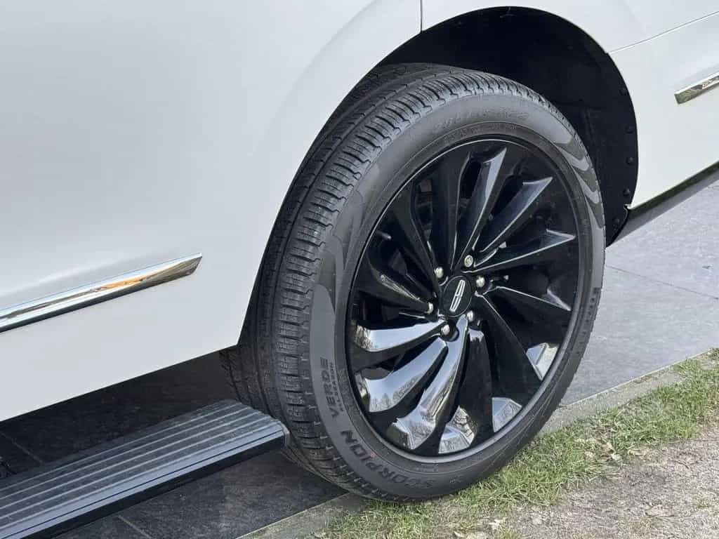 Lincoln Navigator Reserve FULL SPEC. NL KENT. 12/2020-photo-7