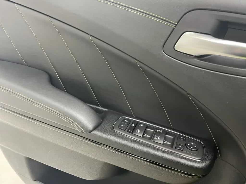 Dodge Charger SRT Scatpack Swinger WB Last Call null-photo-38
