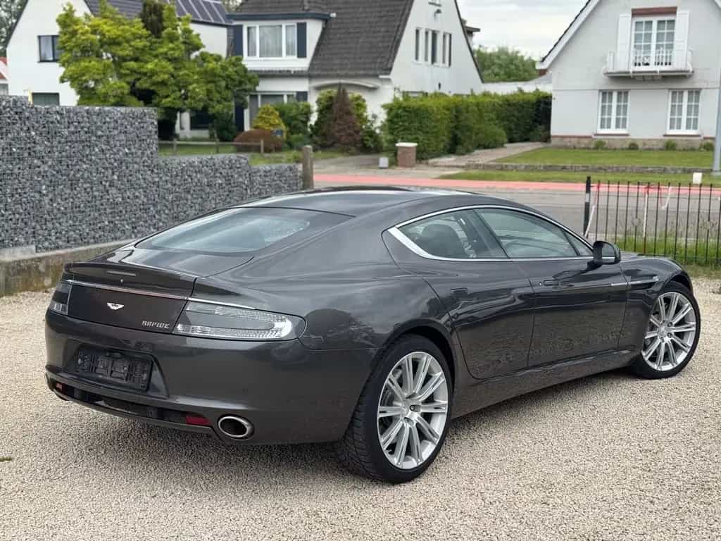 Aston Martin Rapide 6.0 V12 Touchtronic | Aston History 09/2011-photo-3