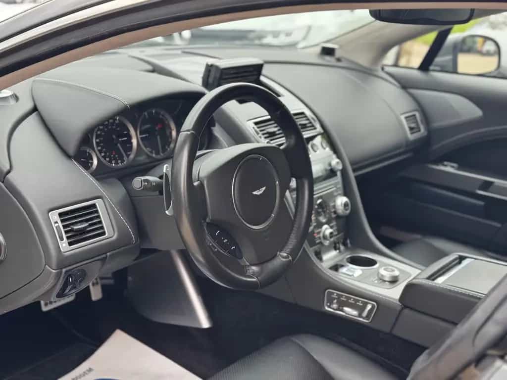 Aston Martin Rapide 6.0 V12 Touchtronic | Aston History 09/2011-photo-7