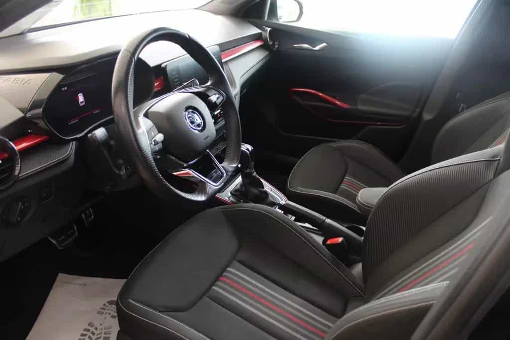 Skoda Fabia 1.0 TSI DSG Monte Carlo 04/2023-photo-8