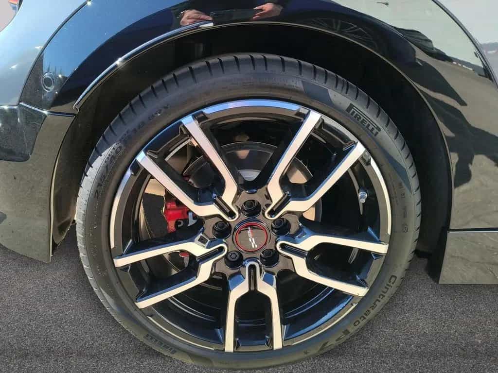 MINI John Cooper Works Cabrio 08/2025-photo-13
