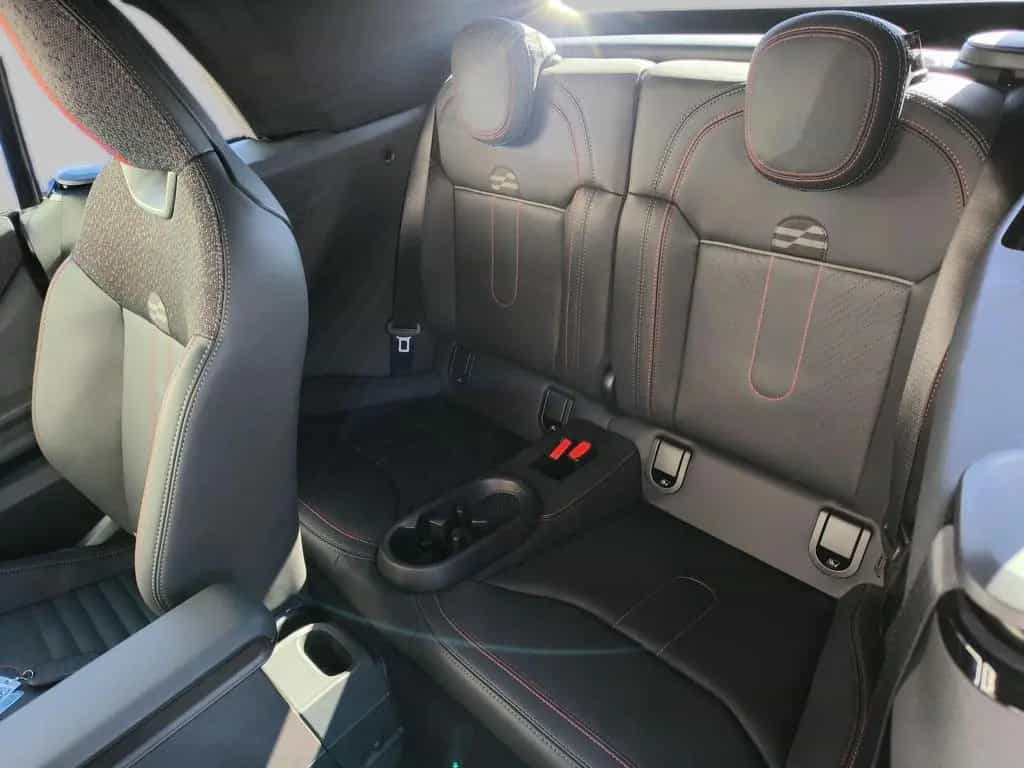 MINI John Cooper Works Cabrio 08/2025-photo-17
